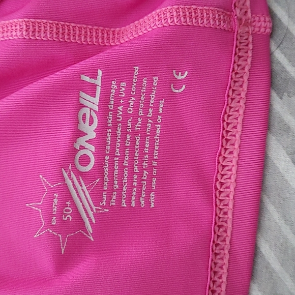 O'Neill Womens Fox Pink Rash Guard/Surf Tee - Picture 6 of 7
